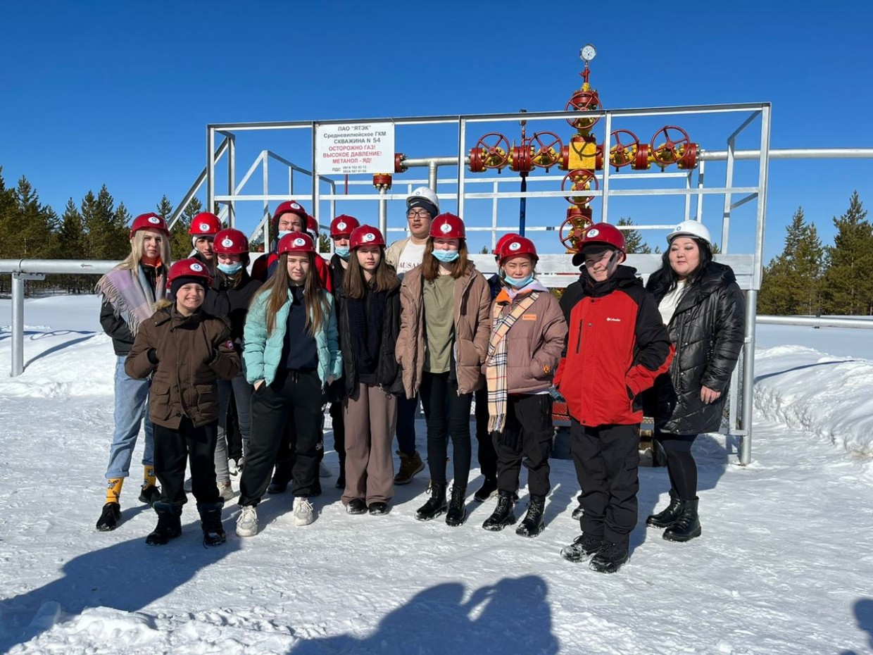 ЯТЭК познакомила воспитанников Вилюйского детского дома с профессиями газовой отрасли