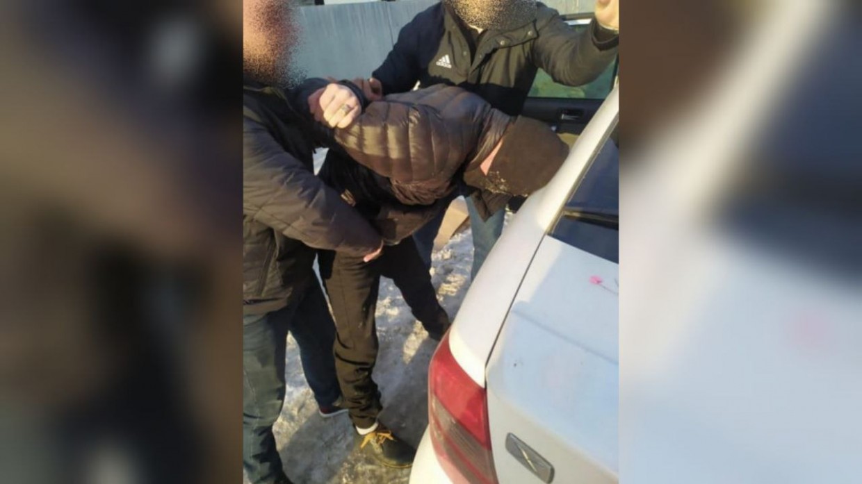 Николай Черов, прославившийся в 90-х, осужден за разбой. Он угрожал игрушечным пистолетом