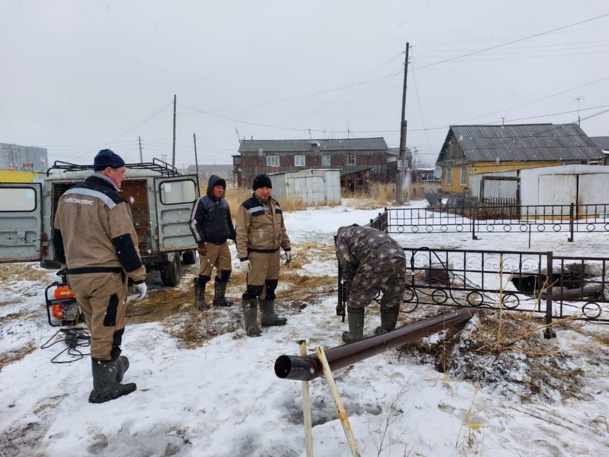 Администрация Мархи: лошадь провалилась не в септик!