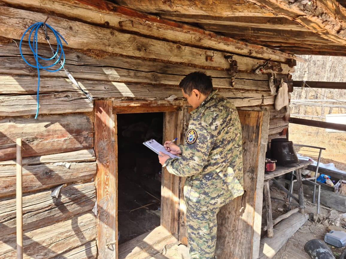 В Якутии охотник застрелил двоих напарников