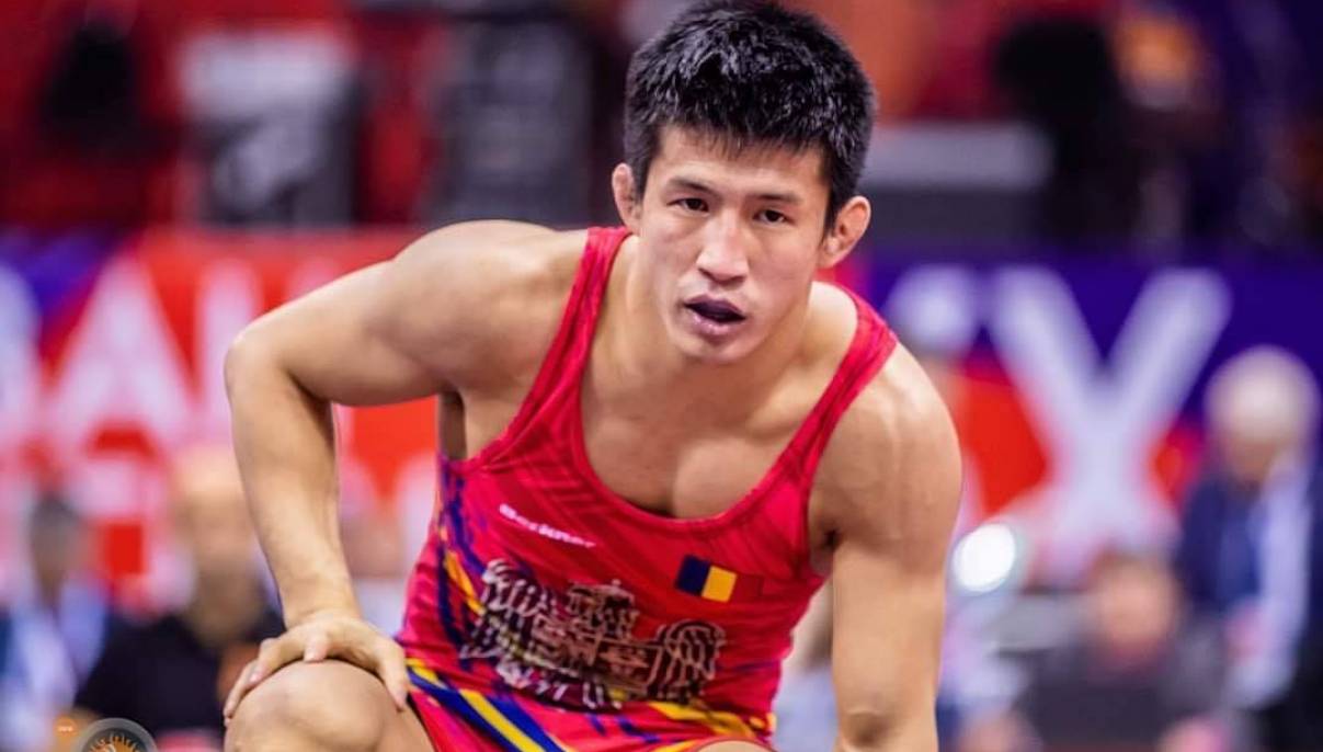 Борец Николай Охлопков судится с Минспорта Якутии