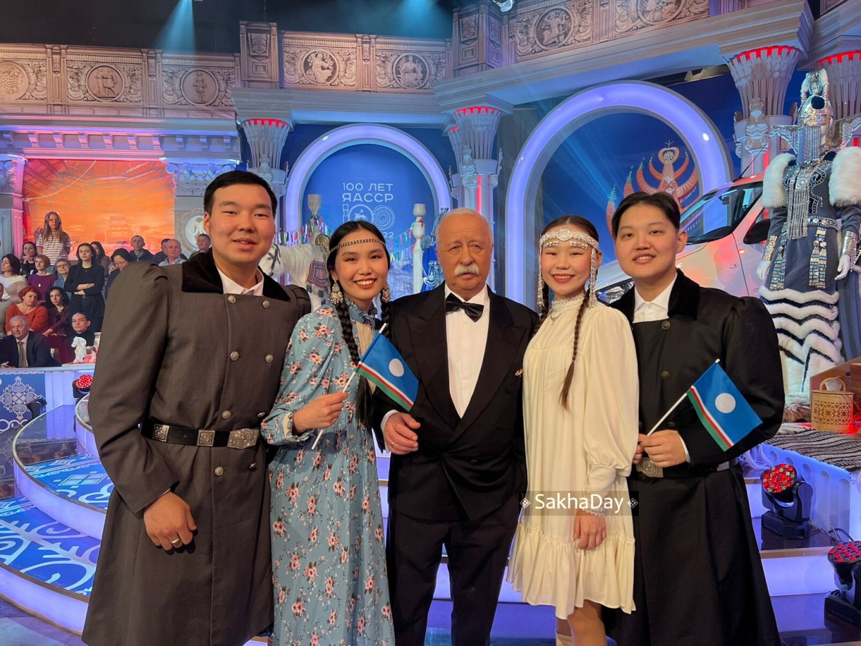 Якутяне приняли участие в передаче "Поле чудес", посвященной столетию ЯАССР