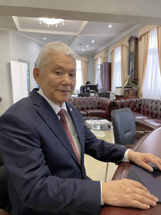 Михаил Николаев: Карта жителя Якутии приносит много пользы в повседневной жизни