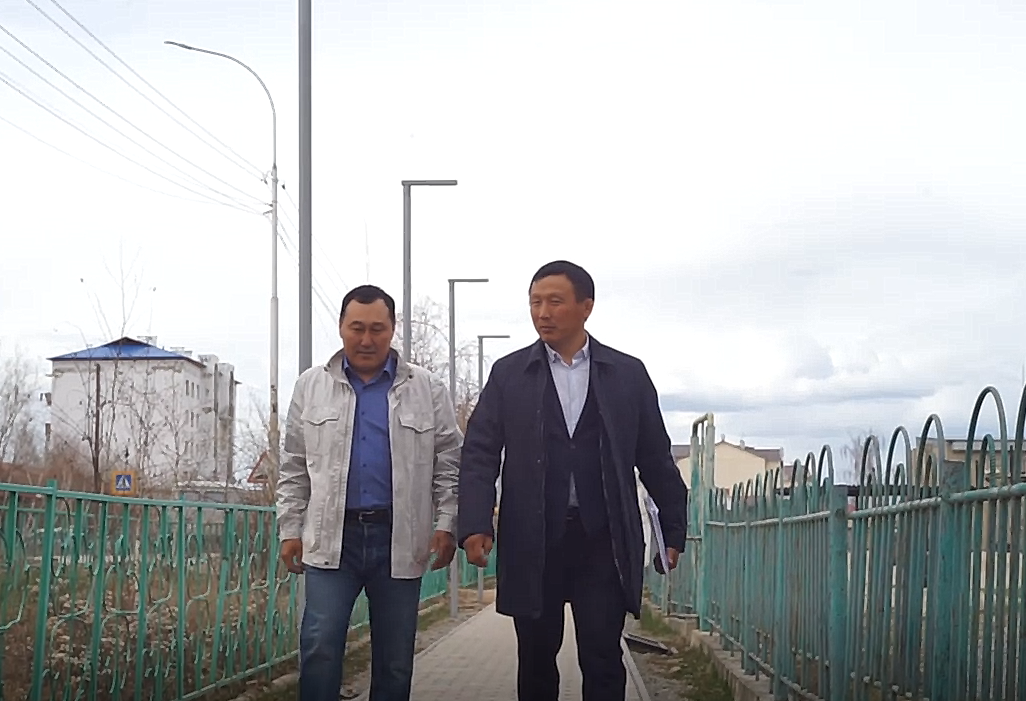 В Мегино-Кангаласском районе стартовал праймериз: главы наслегов агитируют за оппонента замглавы района