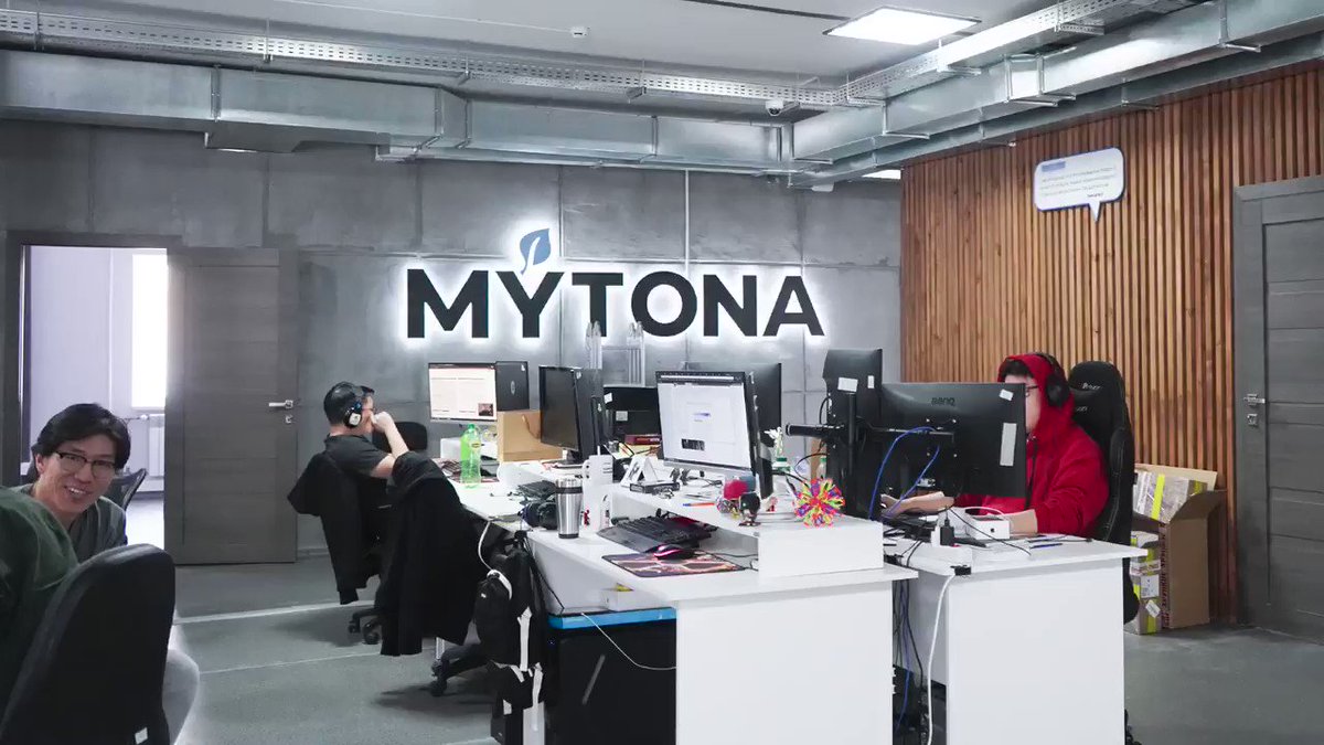 MyTona собирается закрыть офисы в России.
