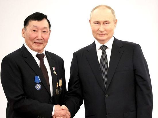 Владимир Путин: «Для жителя Якутии и для человека северного быть Африкановичем - это сильно»