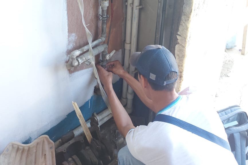 Неплательщикам за услуги водоснабжения отключили воду