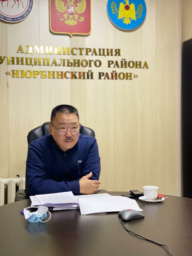 Глава Нюрбинского района Алексей Иннокентьев приглашает на Ысыах: "Что бы ни случилось с каждым из нас, жизнь продолжается"