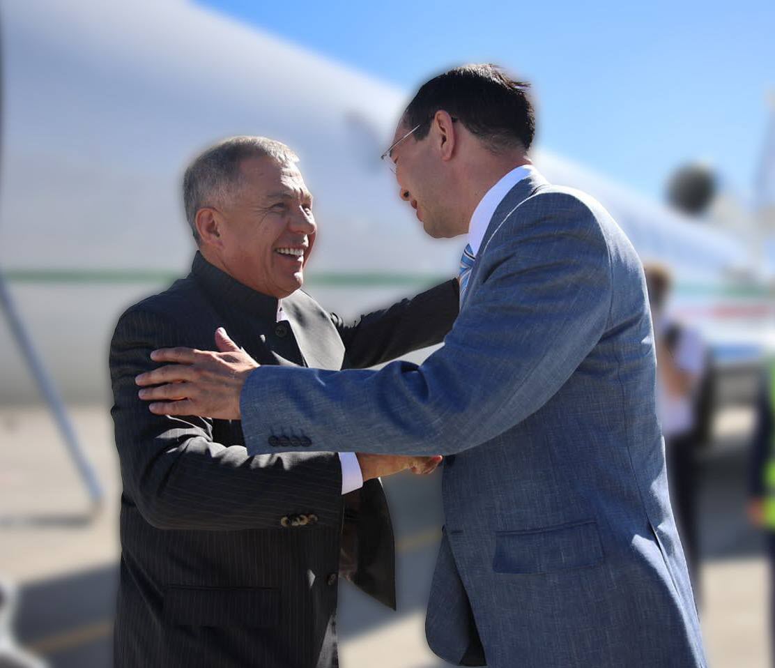 Фотофакт: В Якутск приехал президент Татарстана Рустам Минниханов