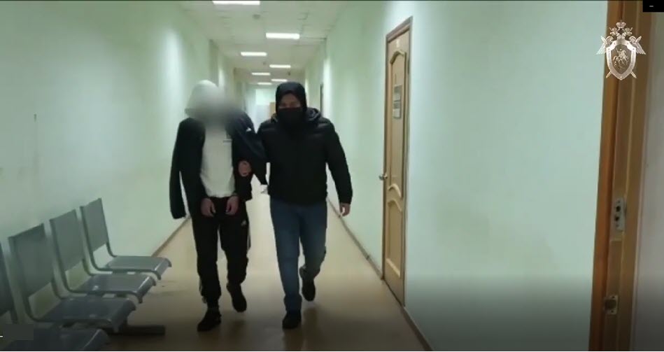 Избивал детей зарядником, телефоном, шваброй, бил головой о стену. Житель Якутска признан виновным в истязании и убийстве 2-летнего малыша