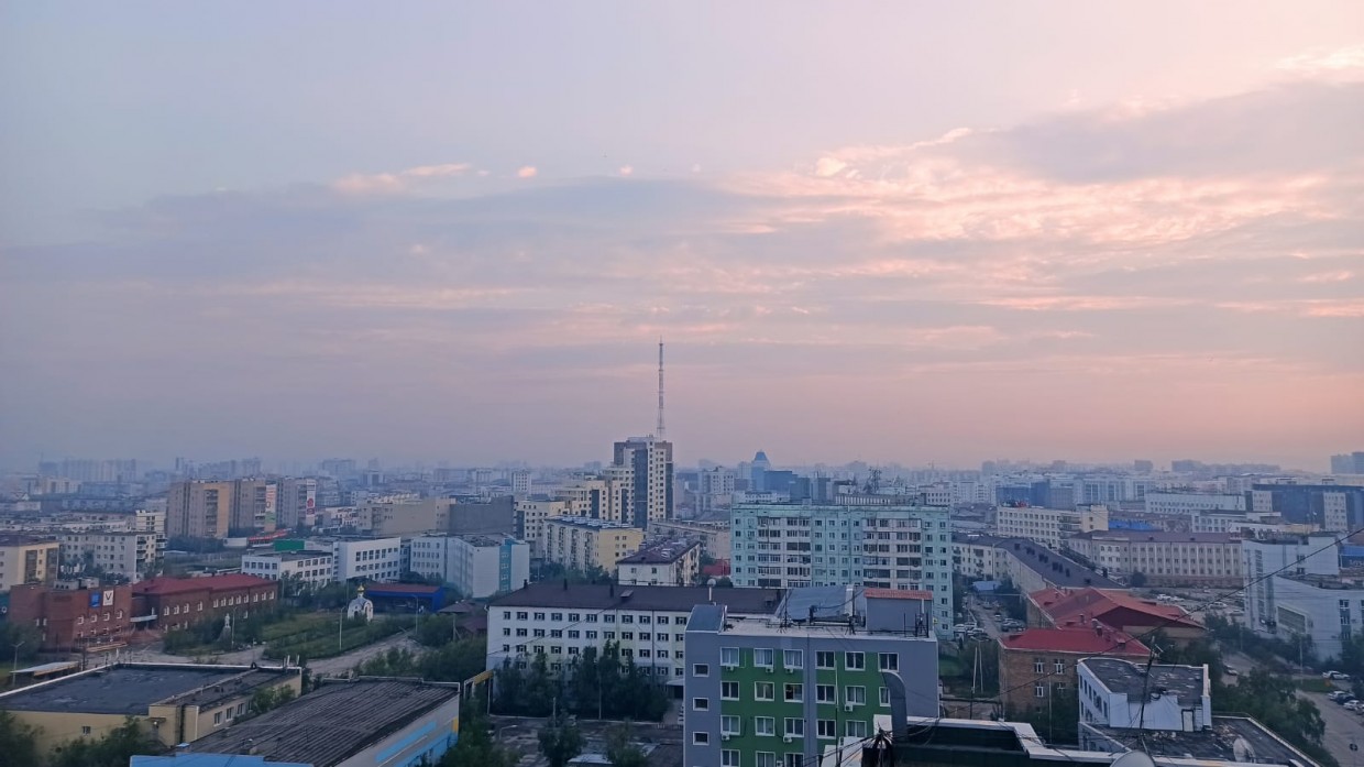 МЧС: Якутск заволокло дымом из Хабаровского края