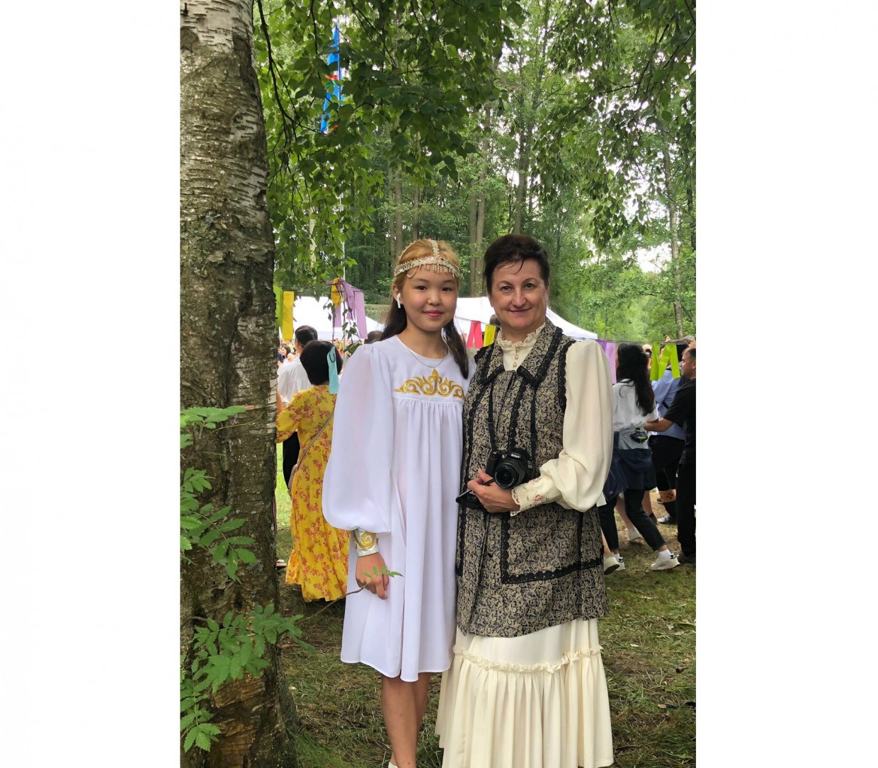 Карина Чикитова исполнила на Ысыахе в Санкт-Петербурге танец "Якутяночка"  (видео)