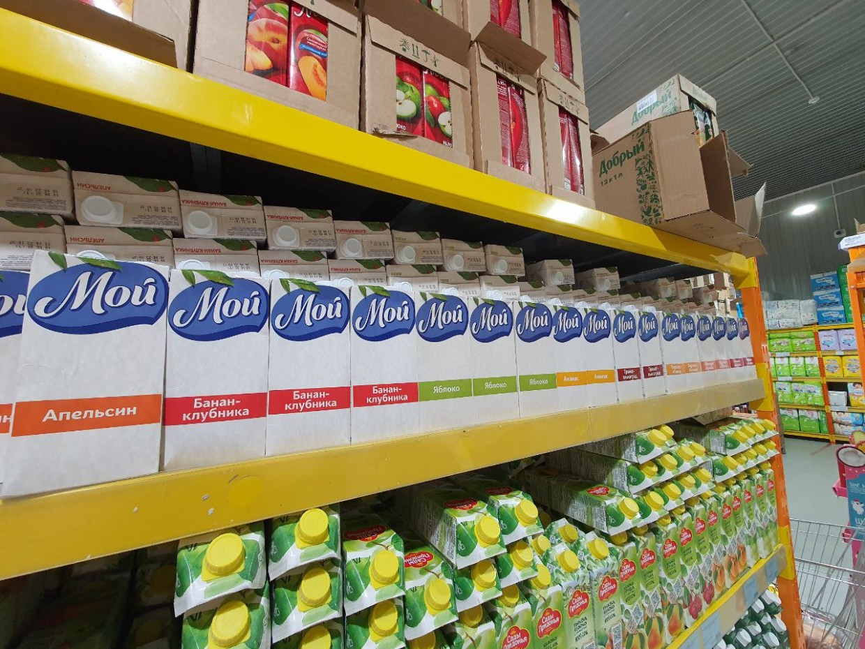 В Якутске появились соки с антикризисной упаковкой