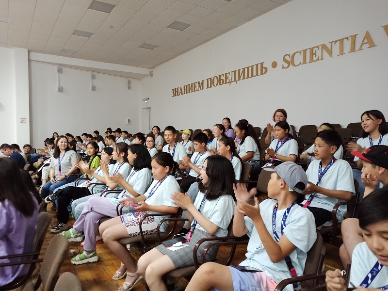 Якутская иccледовательская школа:  что изучают юниоры