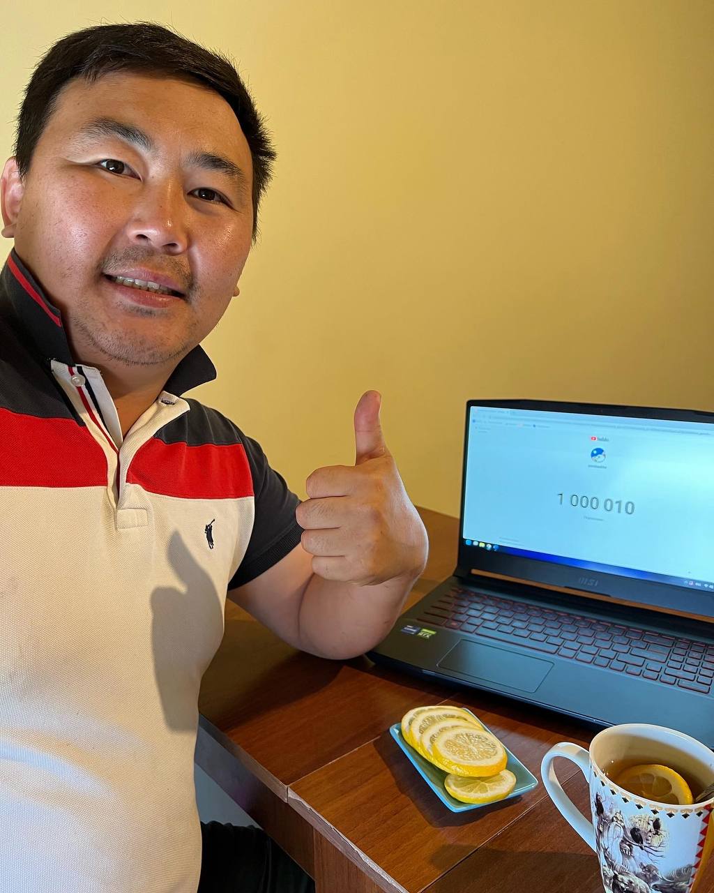 Панда Саха набрал миллион подписчиков на своём ютуб-канале