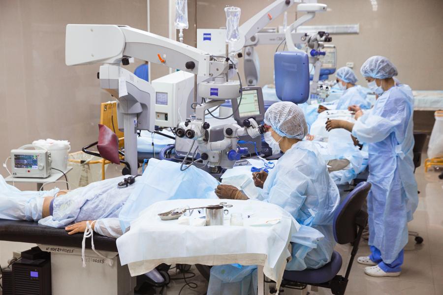 Коллектив врачей Якутской офтальмологической больницы удостоен Государственной премии Республики Саха (Якутия)