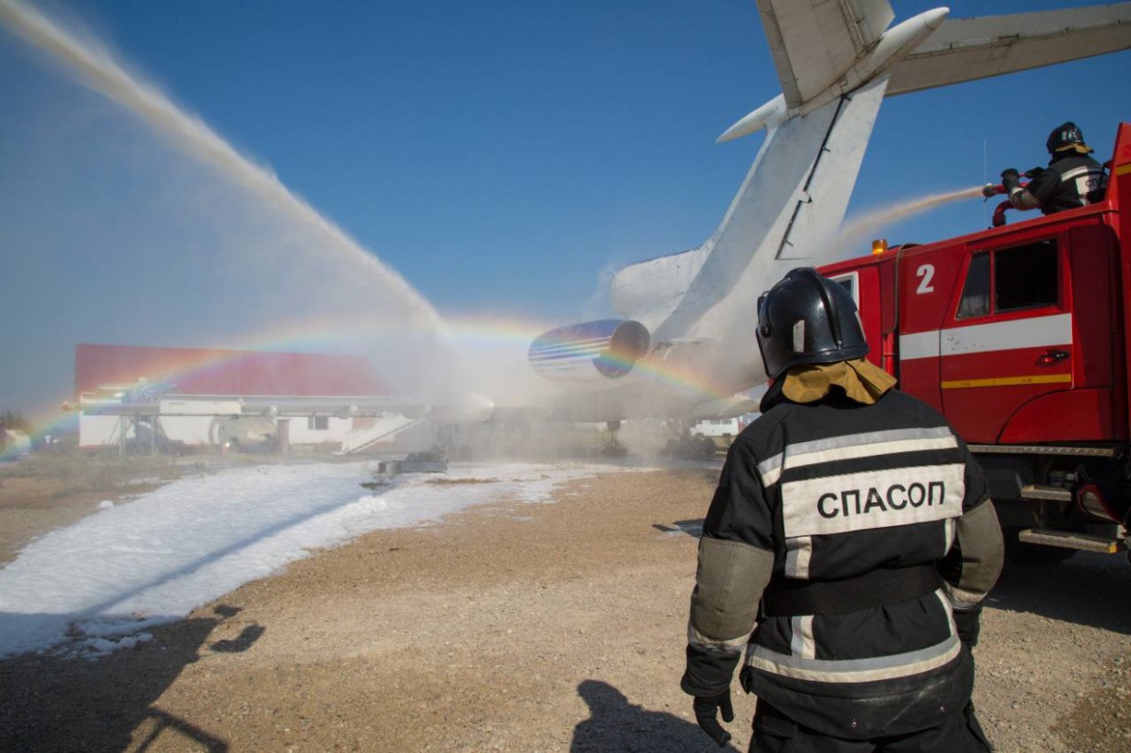 В аэропорту «Якутск» прошли пожарно-тактические учения