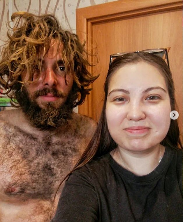 Итальянский велосипедист доехал до якутянки Айгуль