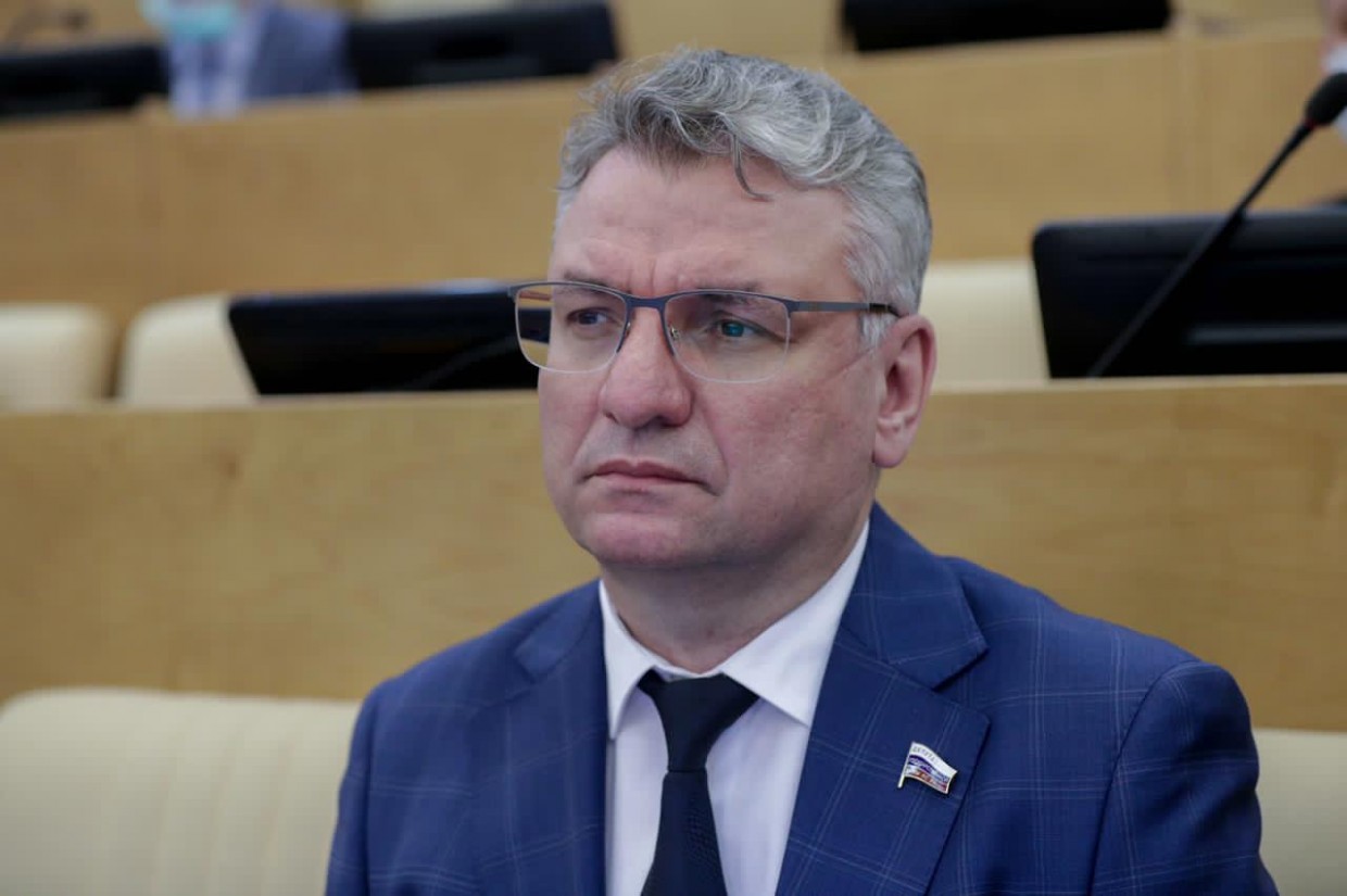 Лидер ЛДПР в Якутии Гаврил Парахин о новой системе МСУ и дефиците кадров