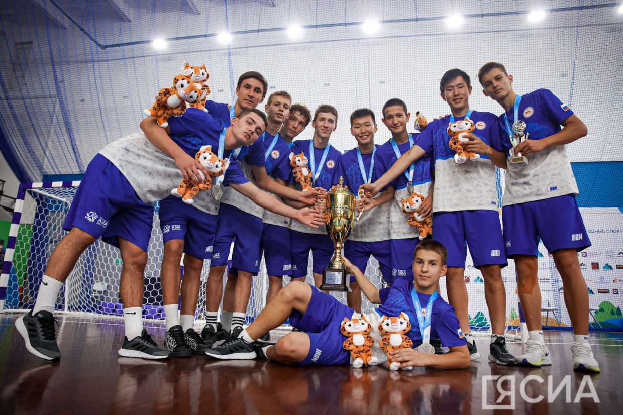 «Дети Азии-2022»: якутская сборная по мини-футболу на чужом поле завоевала «серебро»