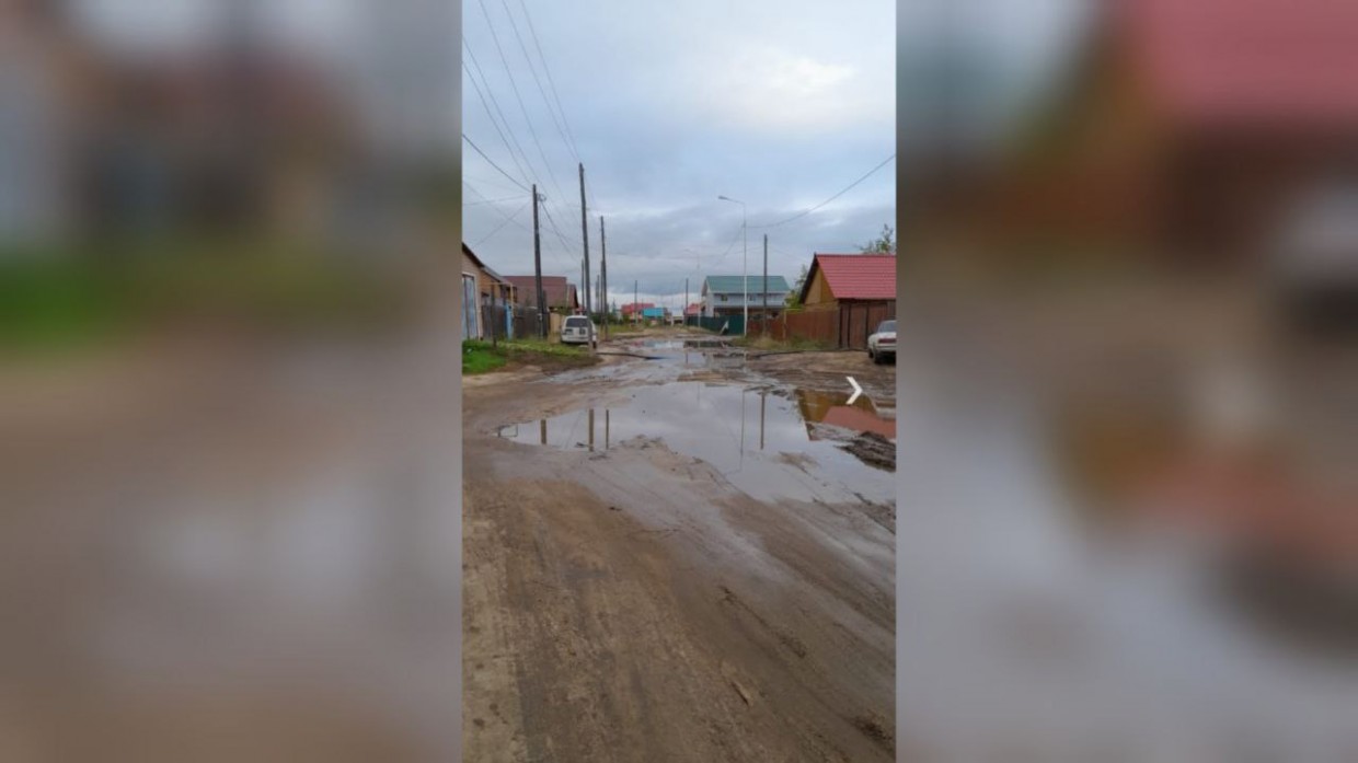 Жители Якутска пожаловались на лужи. Им предложили создать ТОС