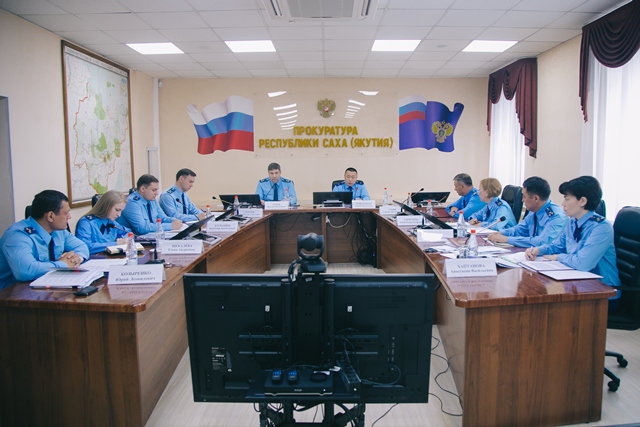 Начальник Управления генпрокуратуры по ДФо: "Ряд масштабных задач, в том числе социального характера, всё ещё остаётся неразрешенным"