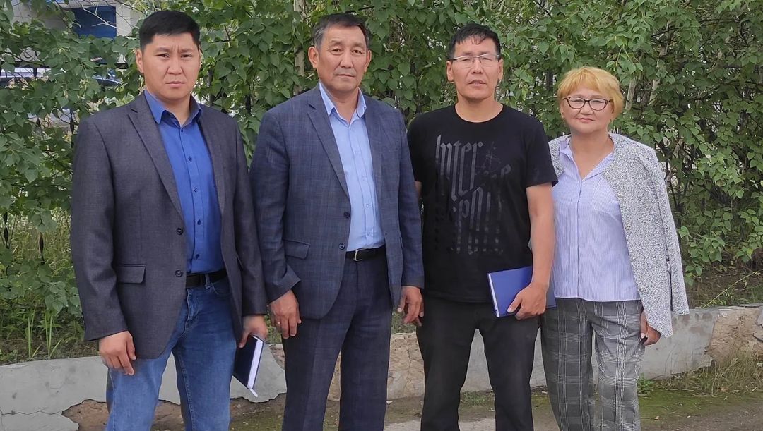 Якутян просят помочь фермерам с заготовкой сена