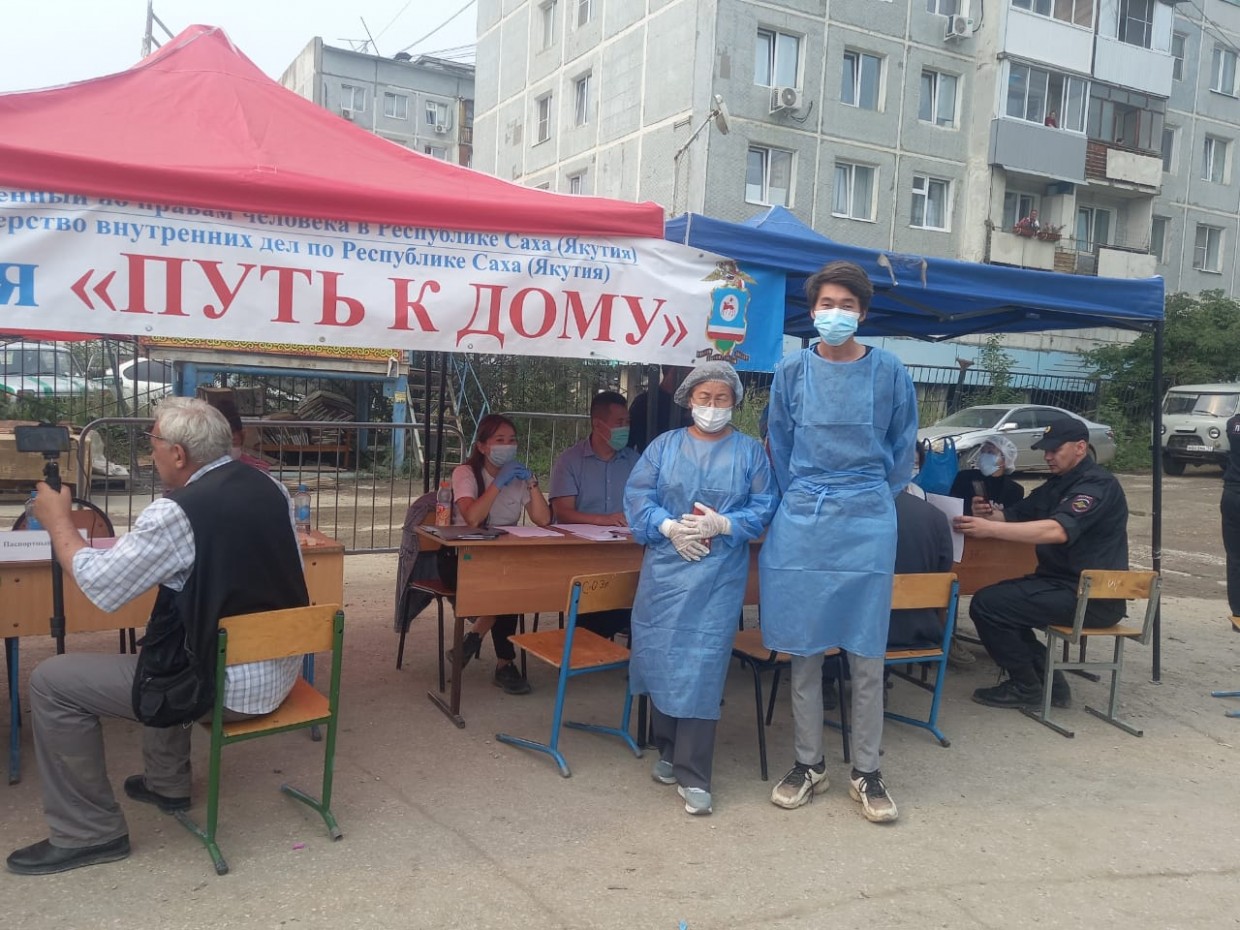 «Нужно дать бездомным шанс!» - якутские наркологи об участии в благотворительной акции «Путь домой»