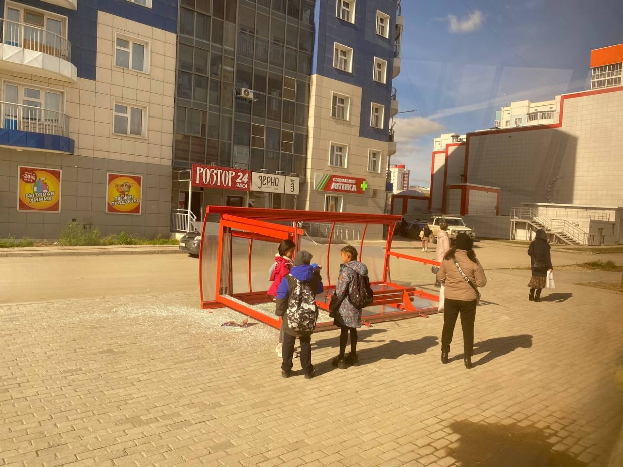 В Якутске дети могут не ходить в школу из-за сильного ветра