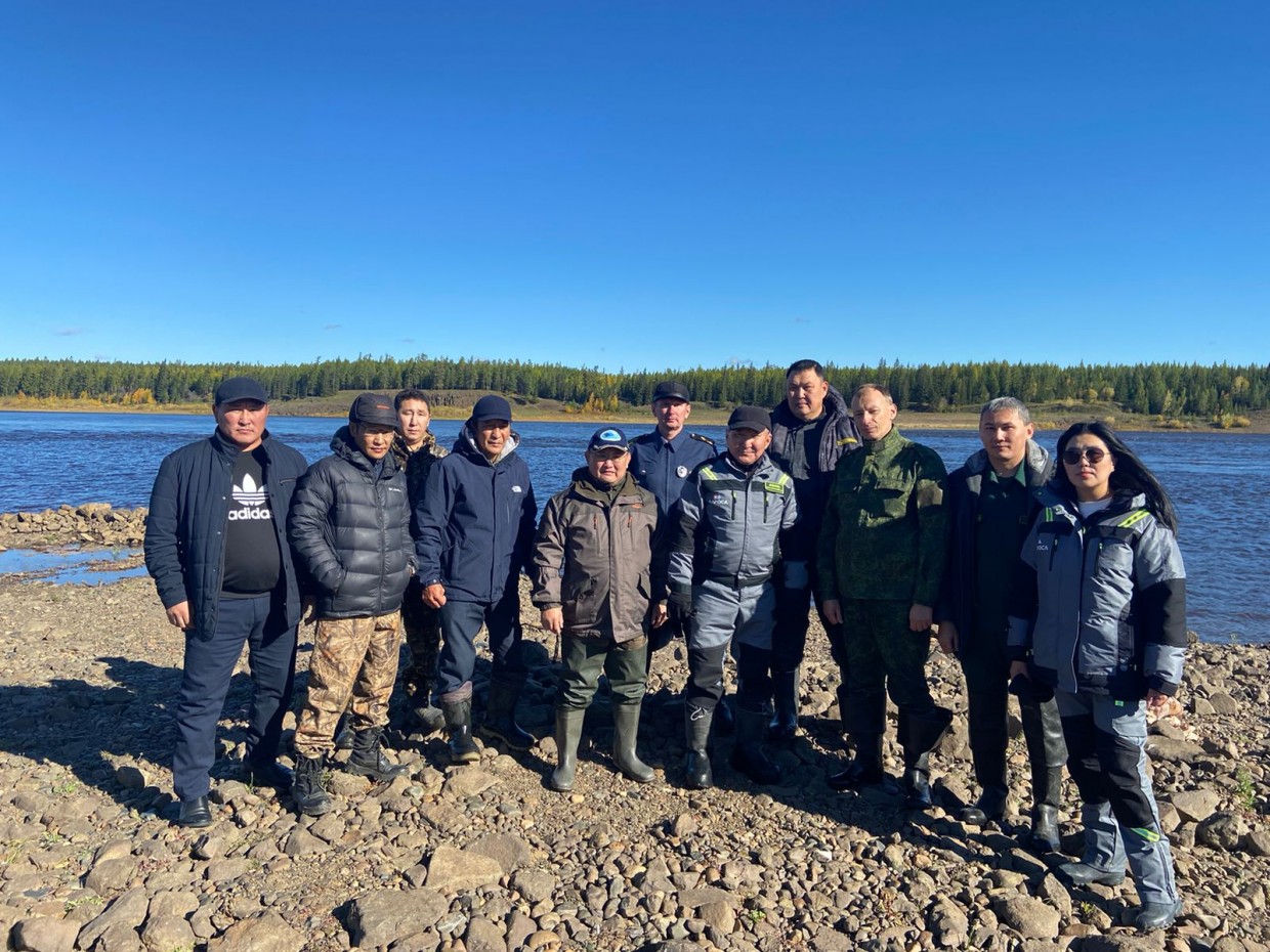 АЛРОСА успешно завершила программу зарыбления водоемов Якутии на 2022 год