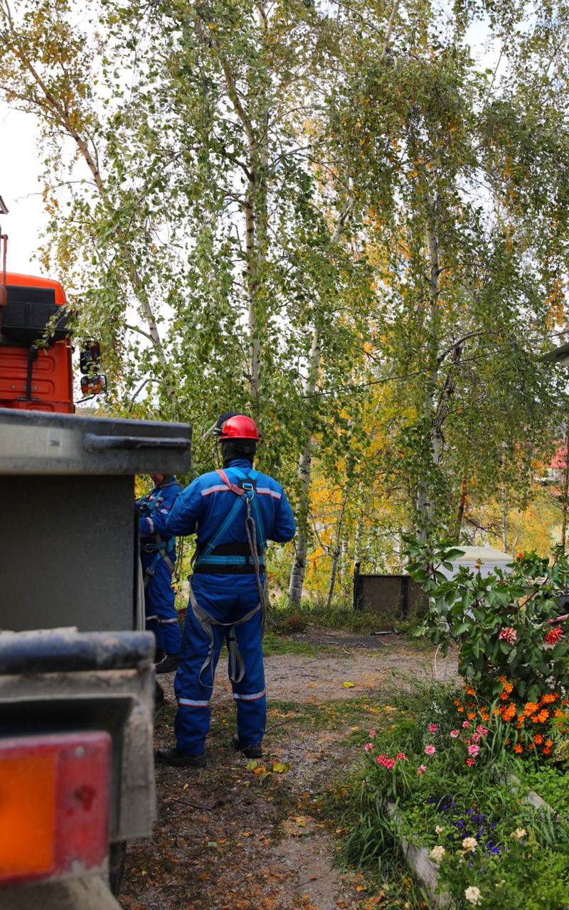В Якутске без энергоснабжения остаются 3 многоквартирных и 43 частных дома