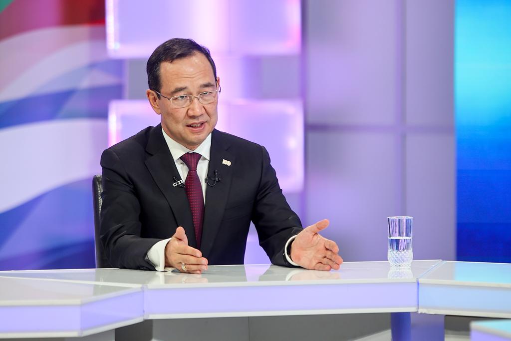 Айсен Николаев: «Помощь в обеспечении концентрированными кормами будет оказана всем нуждающимся хозяйствам»