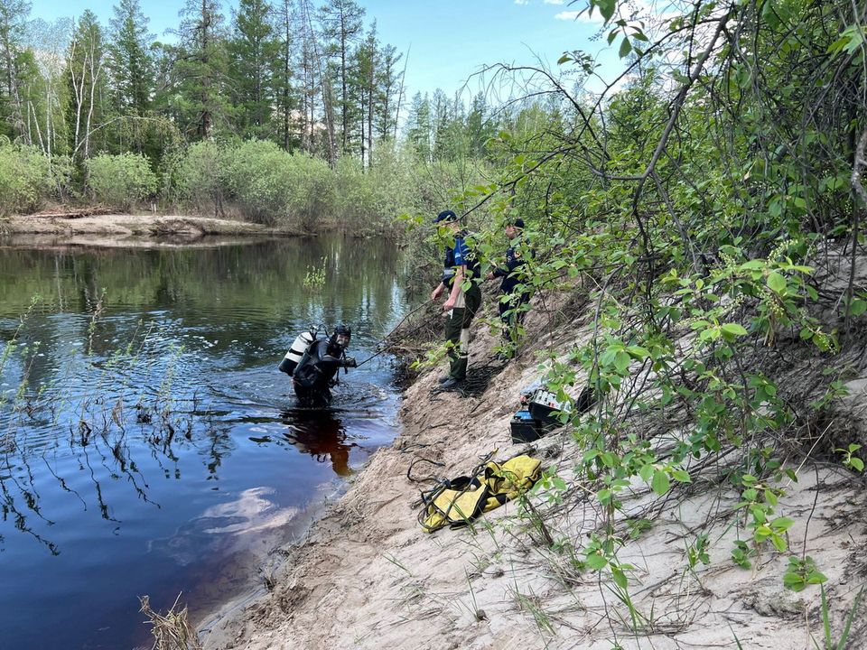 В Усть-Майском районе обнаружена лодка, с которой выпала сотрудница Роспотребнадзора по Якутии