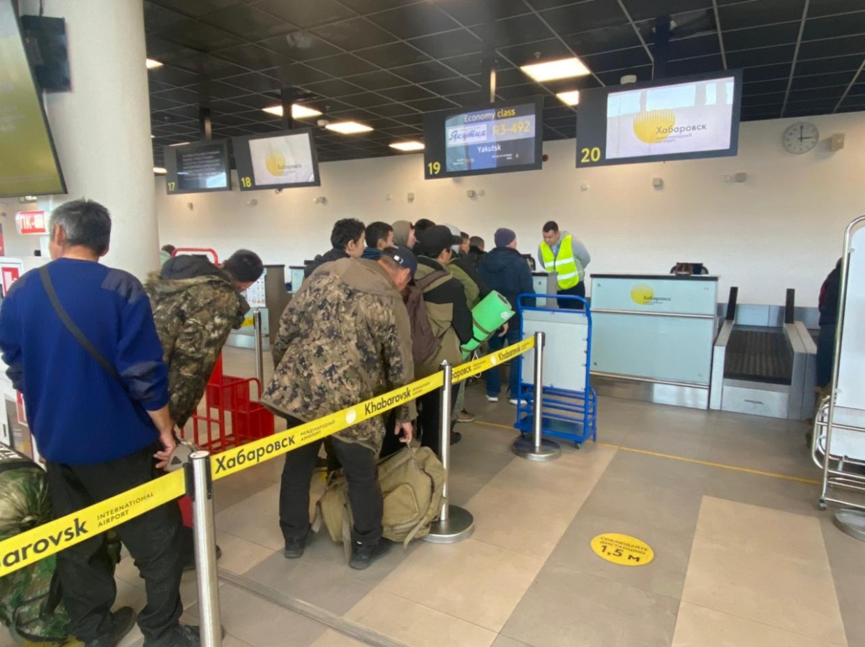 64 жителя Якутии откомиссованы из военных частей Хабаровского и Приморского краев