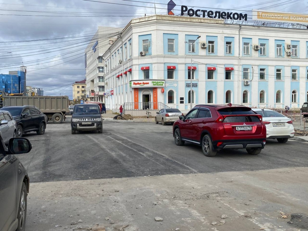 Начинается открытие смежных дорог проспекта Ленина в Якутске