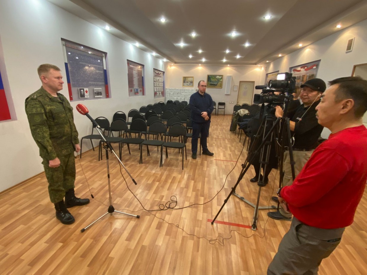 Военком Якутии: "Военкоматы продолжают работу по призыву частично мобилизованных"