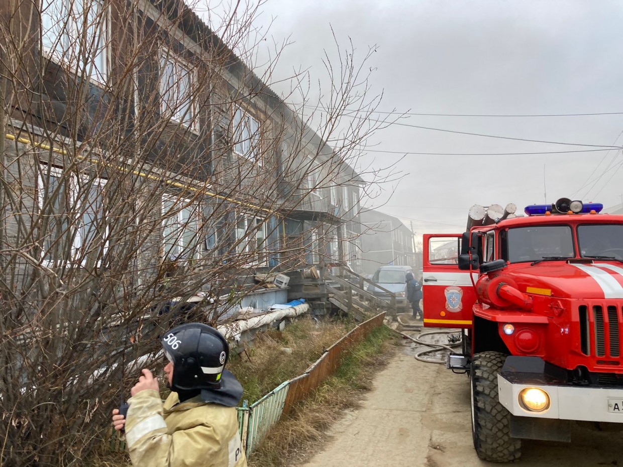 Мужчина и ребенок погибли в результате пожара в Якутске