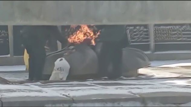 Полиция установила граждан, вскипятивших чайник на вечном огне в Якутске