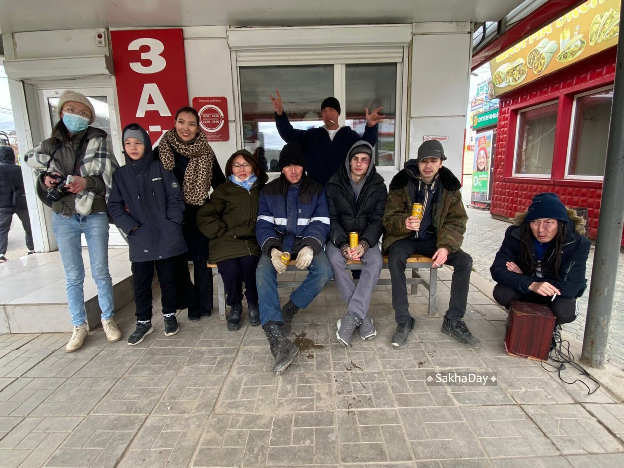 Фотофакт: "Бомжи из автовокзала" станут героями социального ролика о вреде абортов