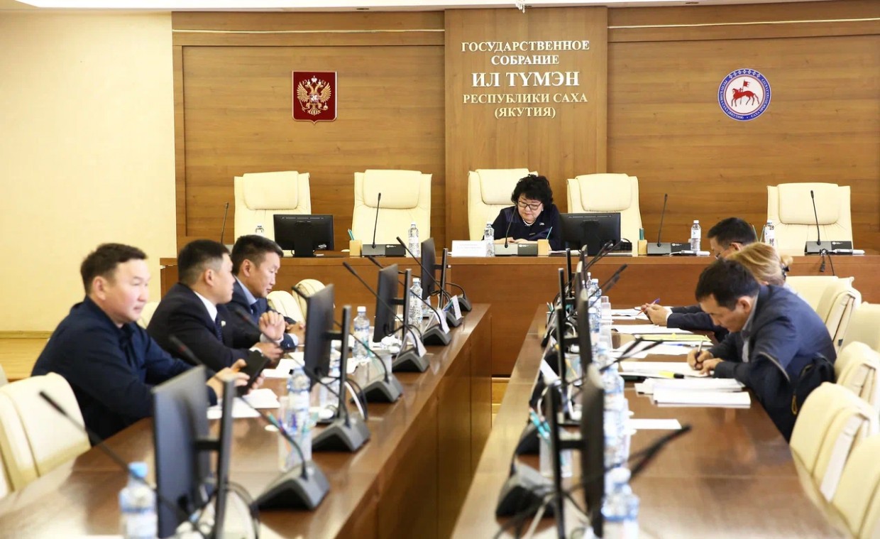 На круглом столе обсудили проблемы по функционированию территорий традиционного природопользования