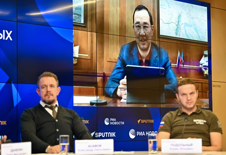 Глава Якутии заявил, что участницы женского осуохая в Якутске не имеют отношения к военнослужащим