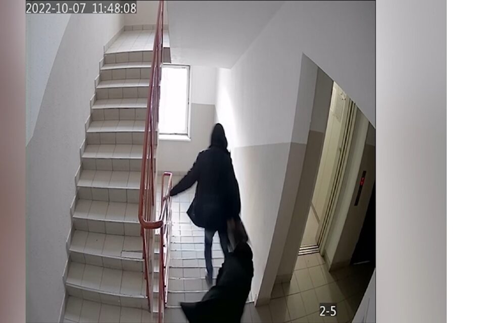 Житель Якутска ограбил пенсионерку, выследив от банка