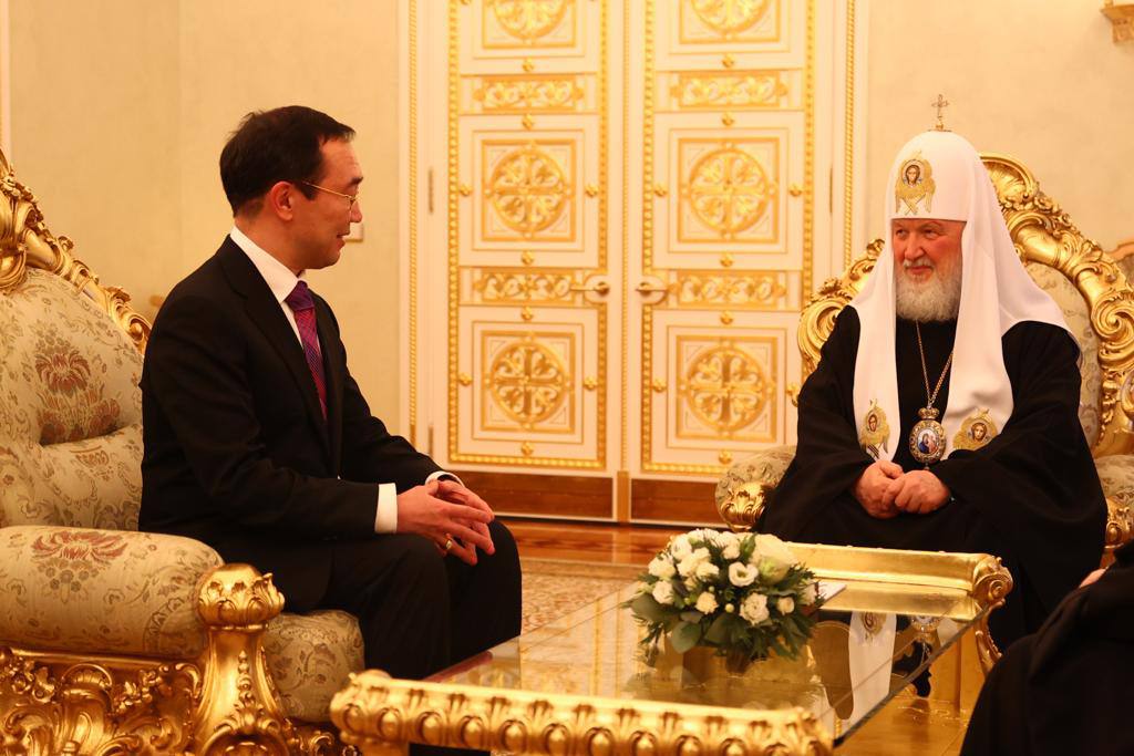 Айсен Николаев: "Прошла душевная, очень открытая встреча со святейшим Патриархом"