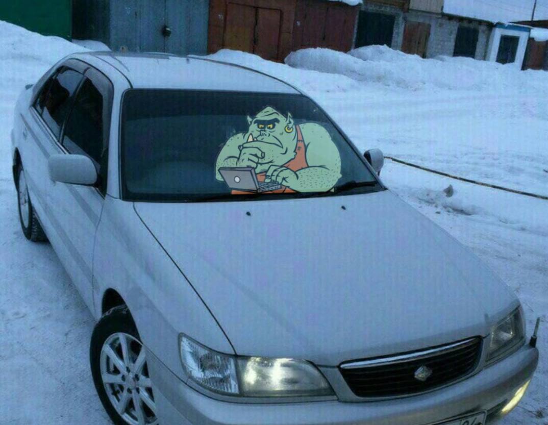 «Я сам ушел»: Якутяне затроллили главного морализатора женщин Алексея Колесова