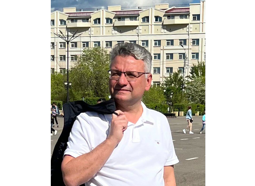 Лидер ЛДПР в Якутии Гаврил Парахин: "Сегодня мы проходим испытание на прочность, и, кажется, можем его не выдержать"