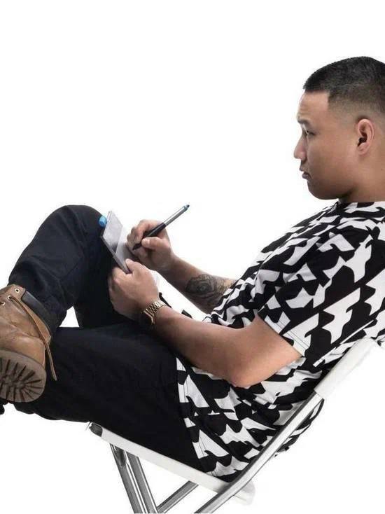 Видеоролик якутского графического дизайнера набрал 1,2 миллиона просмотров в YouTube