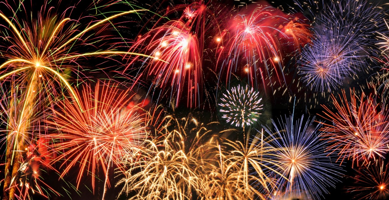 Где можно запускать фейерверки в Якутске?