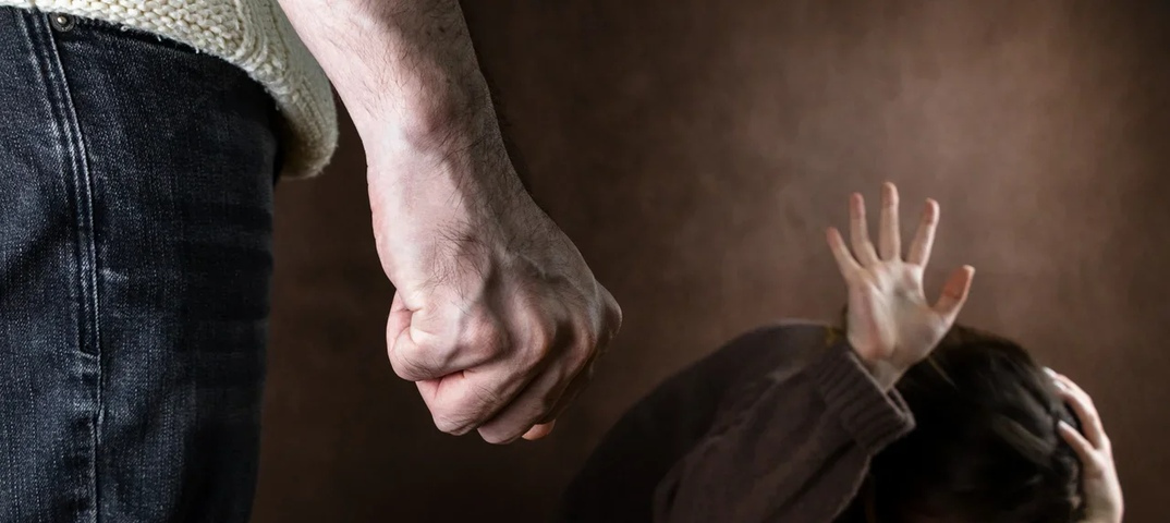 В якнете возмущены приговором мужчине, забившему до смерти жену в Якутске