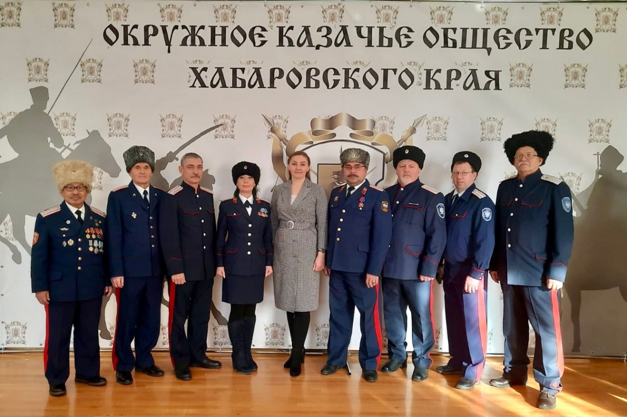 Замминистра Татьяна Пяткина и казаки из Якутии приняли участие в Большом круге, где выбрали войскового атамана