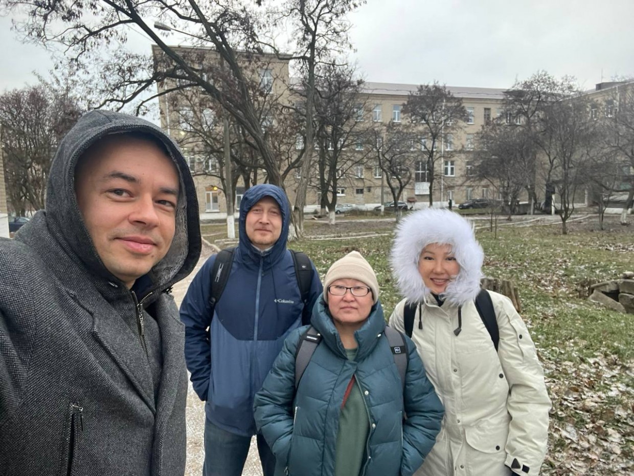 Иван Луцкан о новой командировке офтальмологов: «Перед Новым годом помогаем жителям Донбасса!»